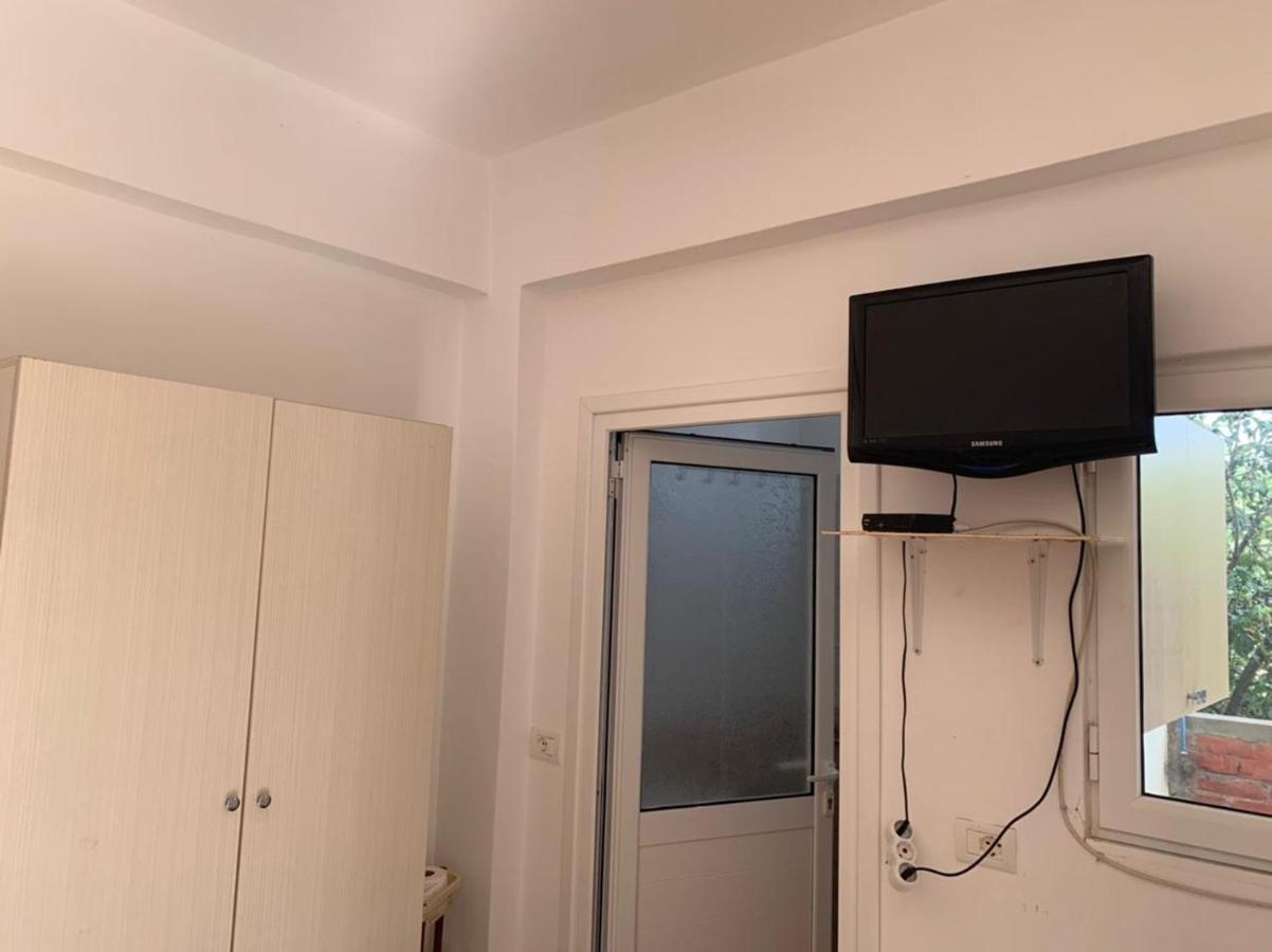 Denaj House Hotel Himare Luaran gambar